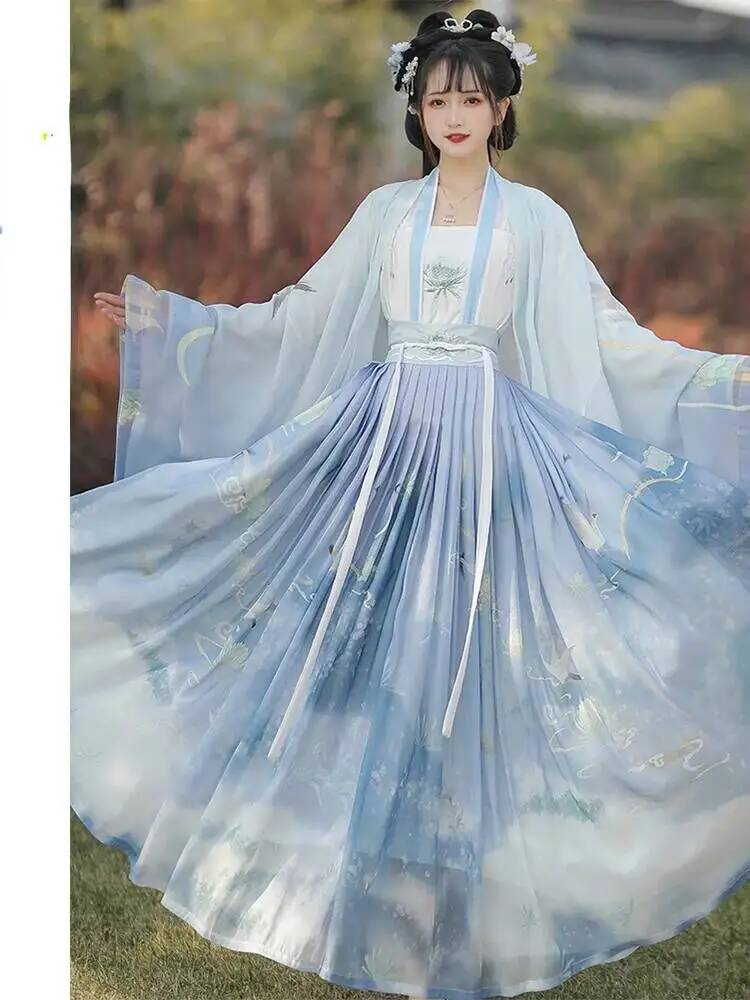 Traditional Hanfu Chinese New  - Asian Cosplay Anime ulasan dan harga